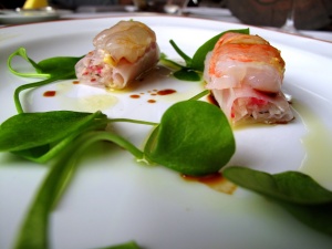 l'Arpège - Sushi légumiers à la moutarde d’Orléans oncteuse; turbot de Bretagne et d’écrevisses 2